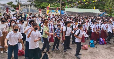 Education in Tacloban .